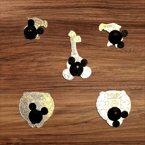 5 Chip and Dale Disney Parks Trading Pins, Plus 2 Bonus Pins - Picture 2 of 2